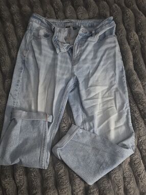 American Eagle Outfitters Light Blue Denim Jeans